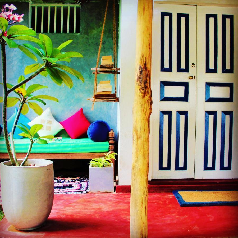 Sand Dollar House, Hiriketiya Диквелла Экстерьер фото