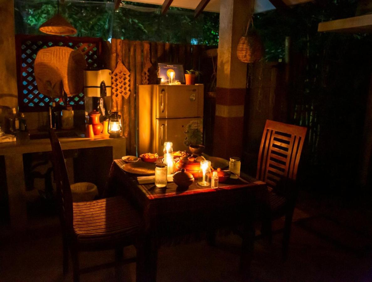Sand Dollar House, Hiriketiya Диквелла Экстерьер фото